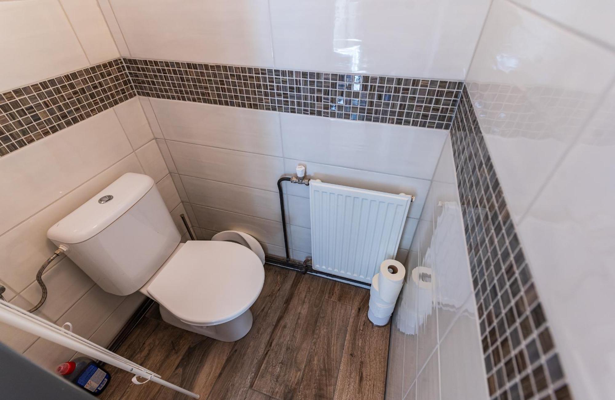 Ubytovani Na Samote - Apartman U Tesaru Komarice Экстерьер фото