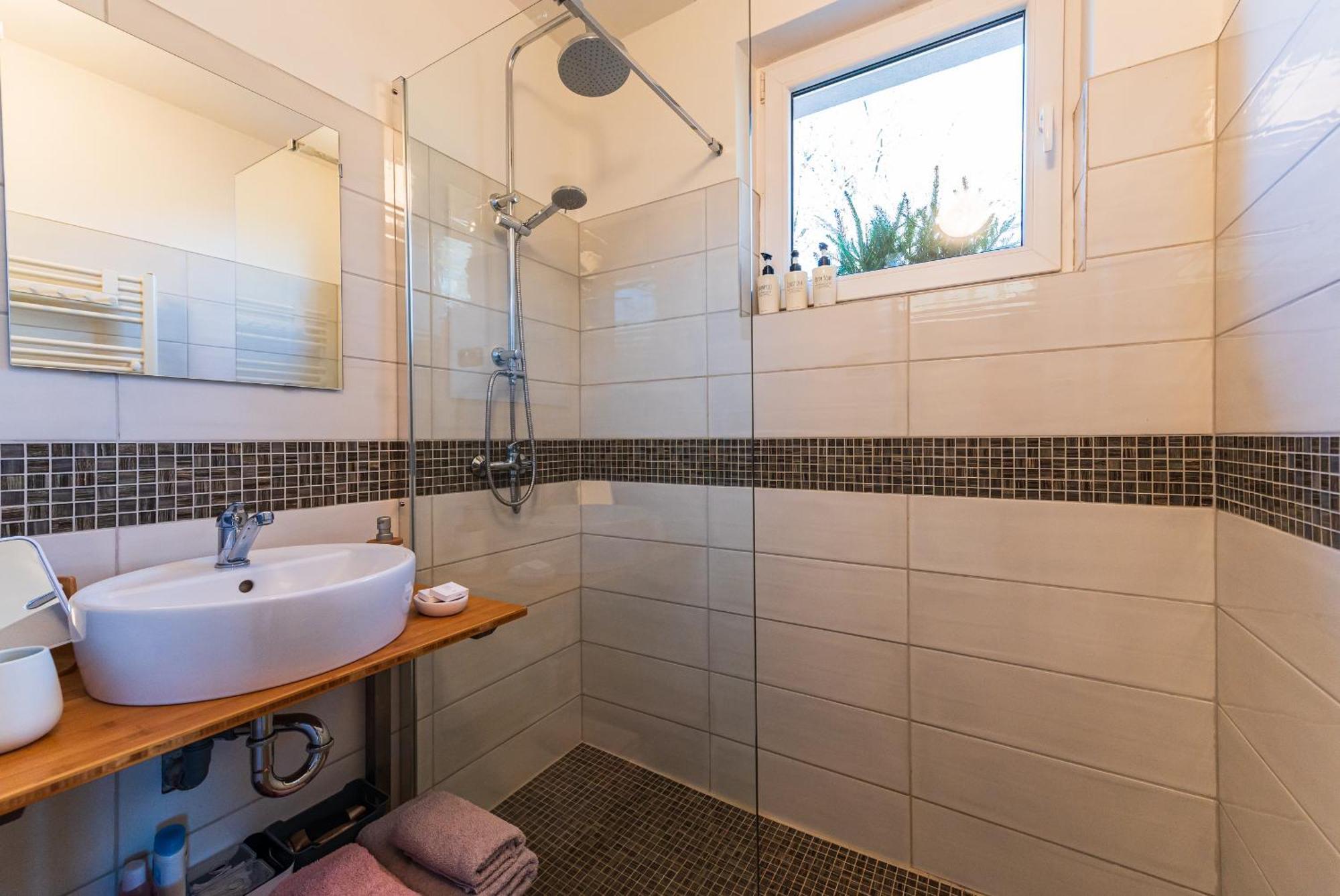Ubytovani Na Samote - Apartman U Tesaru Komarice Экстерьер фото
