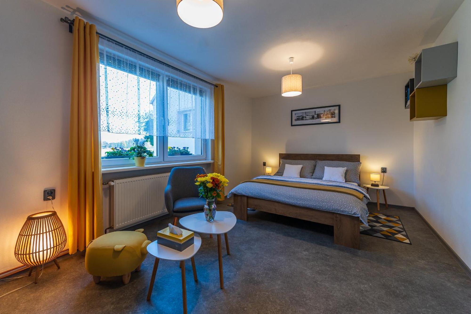 Ubytovani Na Samote - Apartman U Tesaru Komarice Экстерьер фото
